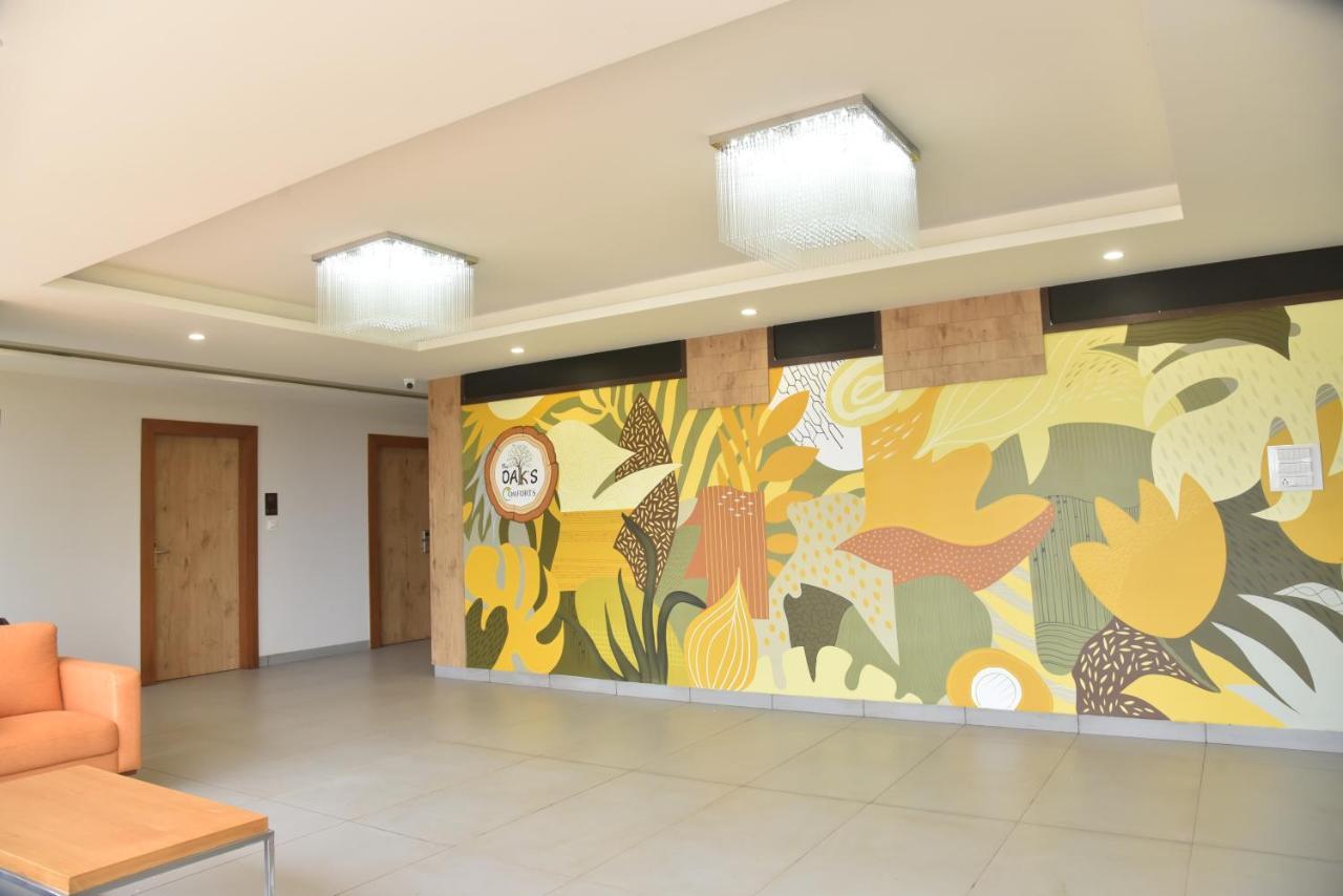The Oaks Comforts Hubli Exterior foto