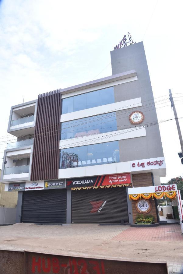 The Oaks Comforts Hubli Exterior foto